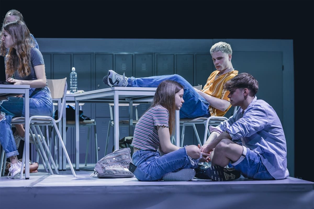 Die Welle Jugendtheater